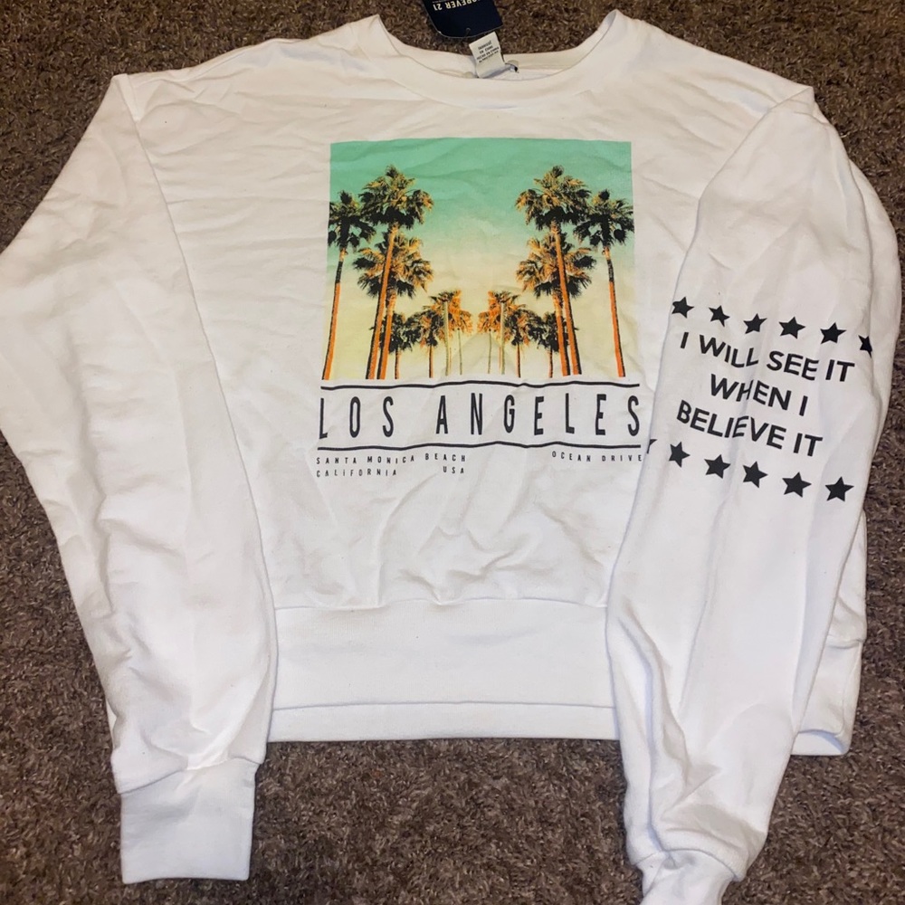 Cute Long sleeve white pullover